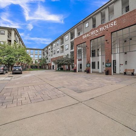 Frontdesk Bracken House Apts North Shore 피츠버그 외부 사진