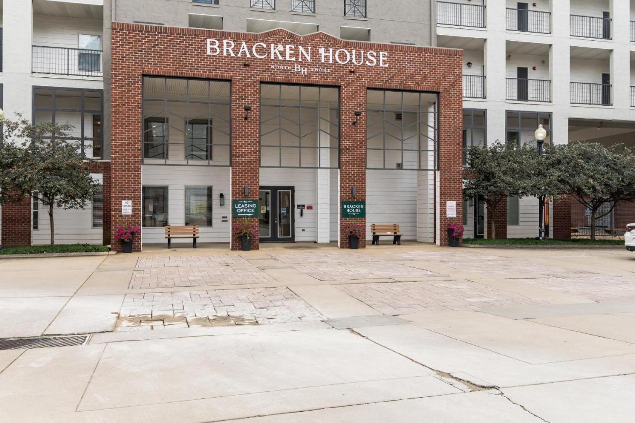 Frontdesk Bracken House Apts North Shore 피츠버그 외부 사진